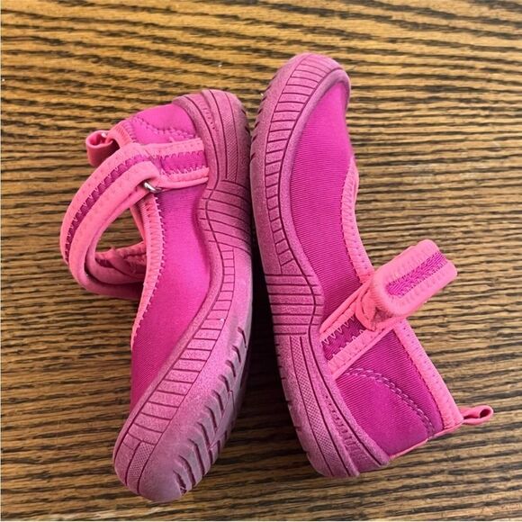 OOMPHIES Toddler Girl Size 8 Mary Jane Style Shoes Pink - Picture 4 of 6
